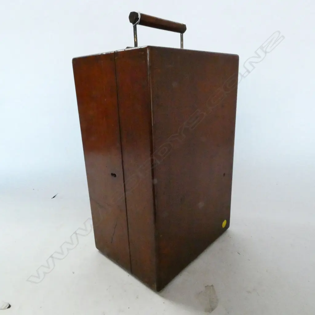 J.SWIFT & SON, LONDON BRASS COMPOUND MONOCULAR MICROSCOPE, RAISED ON FIXED TRIPOD BASE, IN MAHOG BOX Image 1++